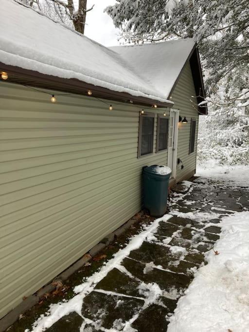 Peaceful Seasonal Wooded Close To Everything Tafton